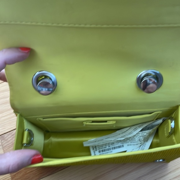 Zara yellow sequin clutch - Picture 7 of 7